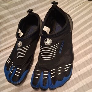 Body Glove Barefoot  Blue And Black Shoes Sandal Mens 9‎